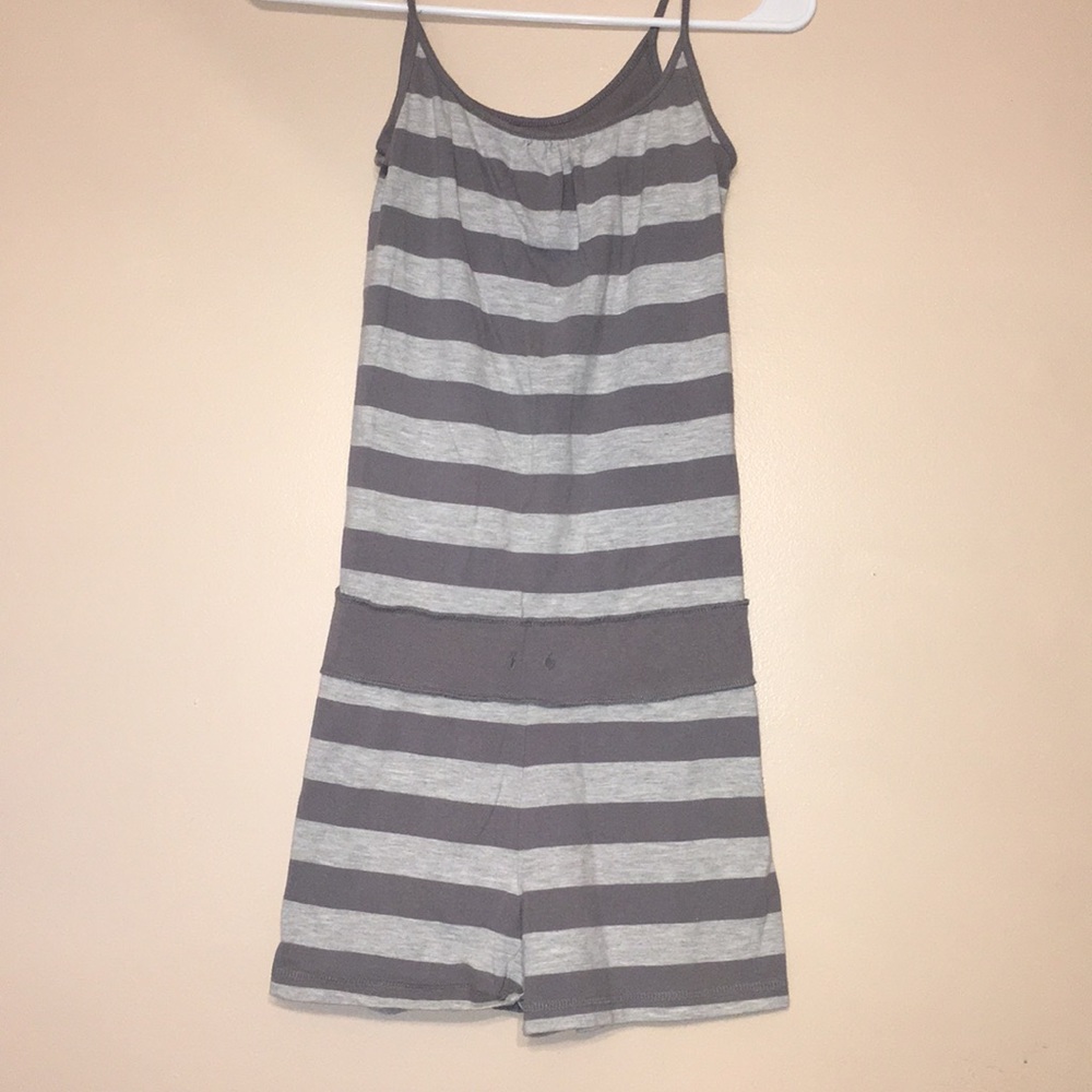 Super comfortable grey romper!